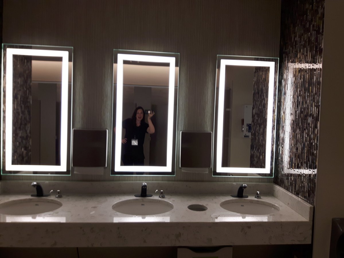 Janessa Kerr tweet media