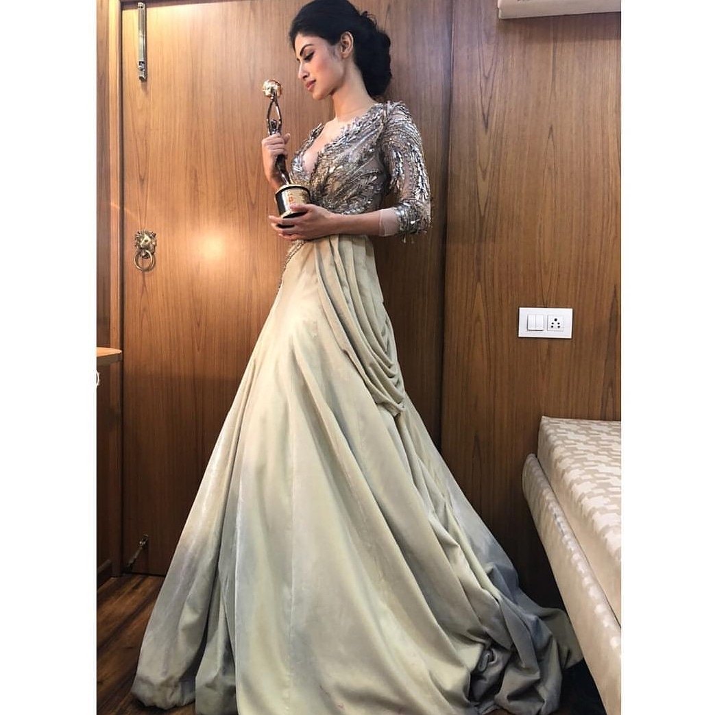 Mouni Roy - The birthday girl 2 DoJy7 eVAAUVsV9 Mouni Roy - The birthday girl