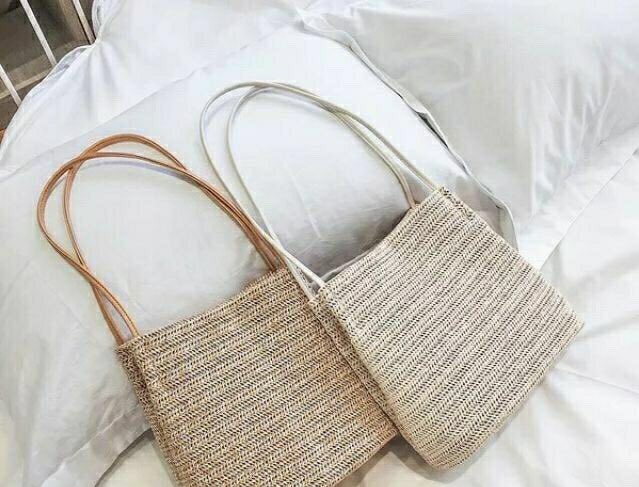 intrend_goods's tweet photo. 👜 กระเป๋าสาน 
ราคา 200 บาท ร้านอื่น 300++😋
สายเป็นหนังนะคะ
มี 2 สี; อ่อน กับ เข้ม💕 #ตลาดกัซ #ตลาดนัดอากาเซ #ตลาดนัดบังทัน #ตลาดรถไฟบังทัน #พร้อมส่ง #ตลาดนัดWANNAONE #ตลาดนัดวนว #ตลาดนัดEXO #ตลาดนัดnct #ตลาดนัดวันนาวัน #ตลาดนัดBNK48 #ตลาดนัดวอนนาวัน #intrendพร้อมส่ง https://t.co/HG0lqxmy9a