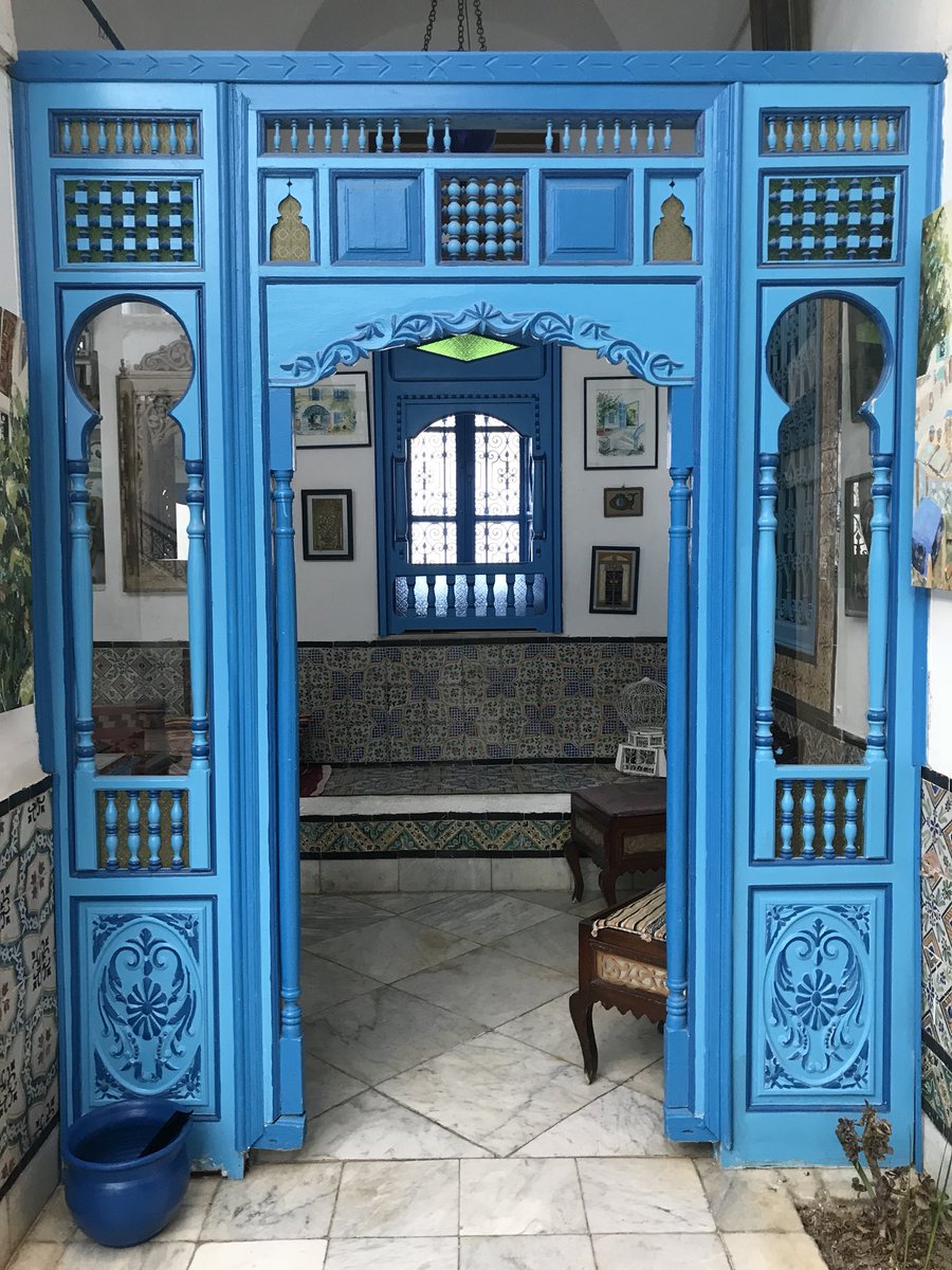 asma_alij's tweet photo. تونس|٣ https://t.co/zLmBNEwpqJ