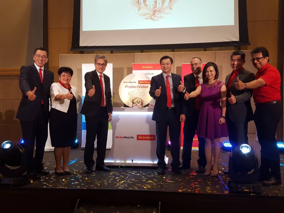 AmBankMY's tweet image. We watched the reveal of an all-inclusive plan that provides protection benefits for one’s most priceless moments in life - AmMetLife’s #ProtectValue. Visit ammetlife.com for more details. #AmBank #TeamAmBank #AmMetLife #Launch #Insurance