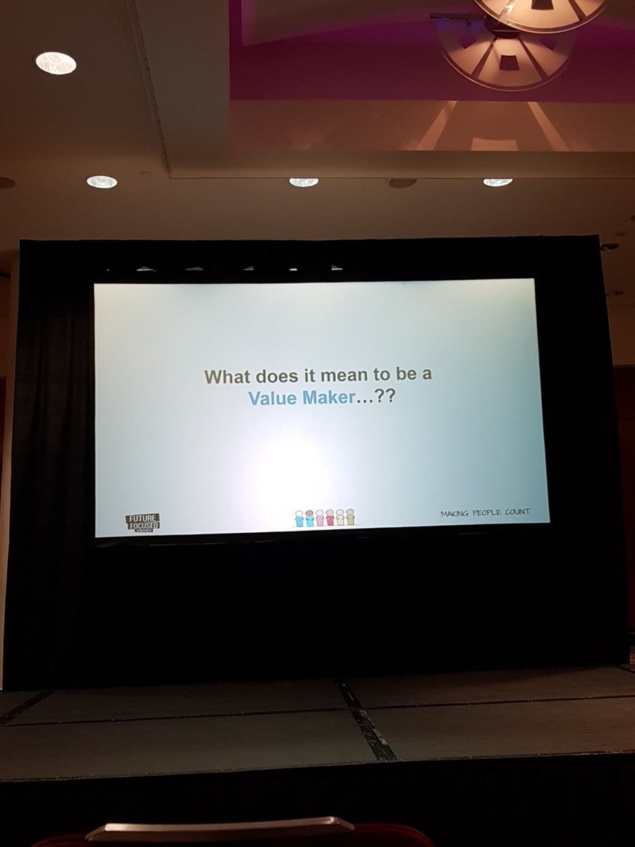kyakuva's tweet photo. #VMAC18 https://t.co/oEl763hJAr