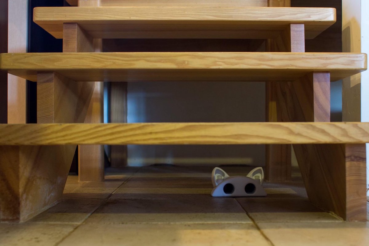 smart_mousetrap's tweet photo. Inside or out, the Smart Mouse Trap works equally successfully. You can set it in your kitchen, bedroom or garden and as soon as a rodent has been caught, get a notification to your smart phone. Sign up to our newsletter for a chance to win it! https://t.co/4RfwVnopld #micetrap https://t.co/OB4TOoNt3d