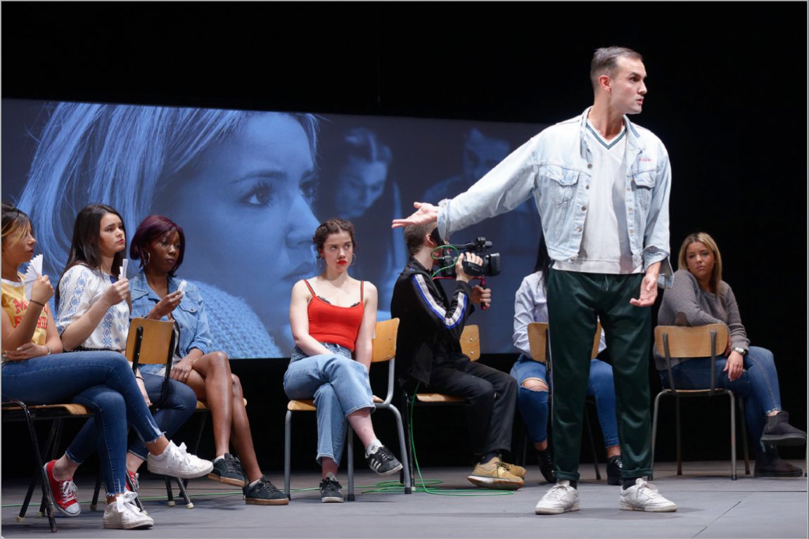 FestOtono's tweet image. El 36 #FestOtono ofrece un completo programa expandido, con talleres, diálogos entre artistas, residencias, clases magistrales, laboratorios artísticos, presentaciones y encuentros con artistas y públicos. 
Conócelo en bit.ly/2MSzvsX
@CulturaCMadrid