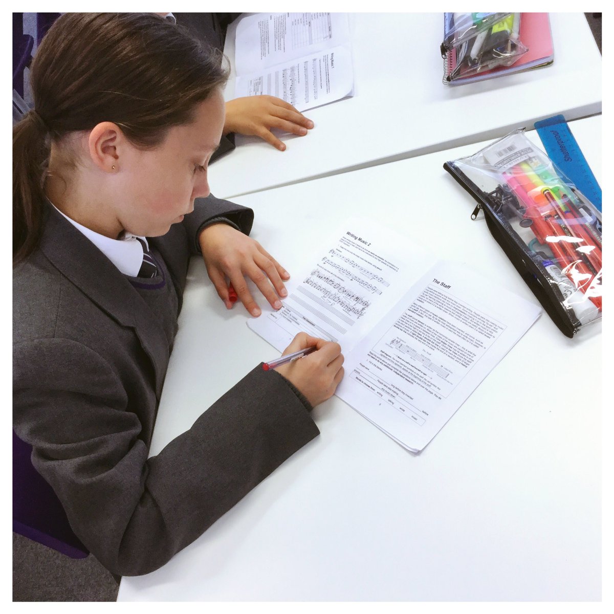 ChertseyHighPA's tweet photo. Opportunity for peer feedback in music. #everylessoneveryday #teaching #music #education #meaningfulhomework https://t.co/qpM0dGydI0
