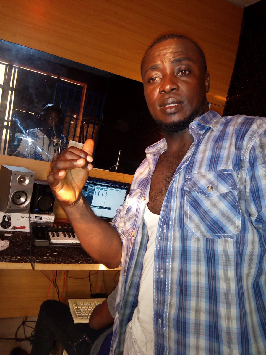 ENEJJO2's tweet image. Cooking the hit