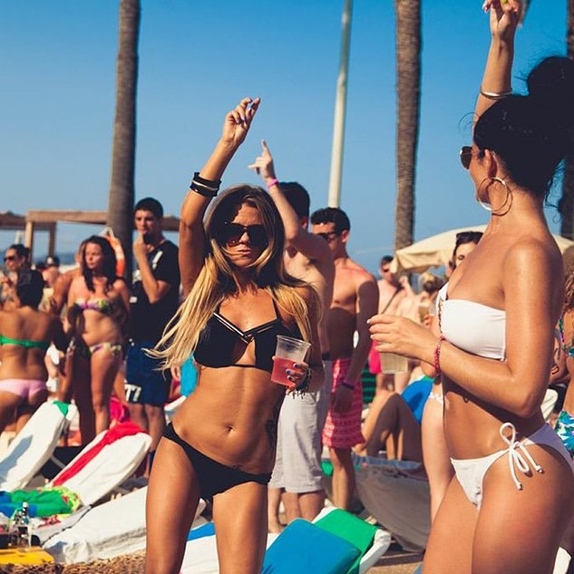 FlashFmCl's tweet photo. @FlashFmCl #MastermixLive2018 by @DaniloPerkelman Live At #StudioMix2018 #TerraceBeach #VipStation2018 #NowPlaying #teahouse #melodichouse & #Techno #minimaltechno #ListenHere
#tunein https://t.co/ToWQlg5Xea
#CellRadio https://t.co/9zKx6DIMVe https://t.co/NzGXgSMEAD