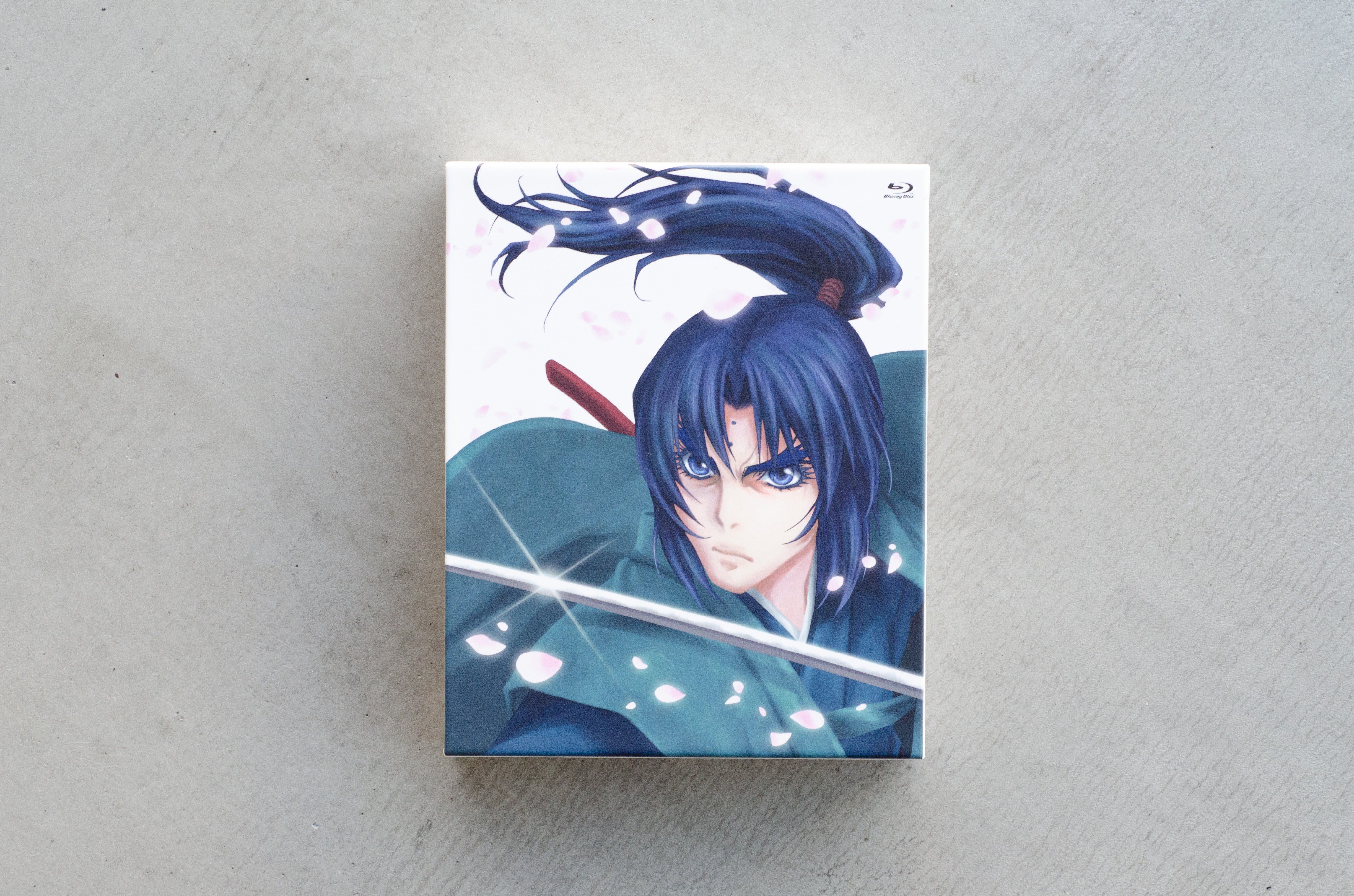 草野剛デザイン事務所 バジリスク 桜花忍法帖 Blu Ray Box 下巻のパッケージデザインを担当させていただきました 上巻の天膳桜とつながるという仕掛けもあります よろしくお願いいたします T Co Bu05wkpaar Twitter