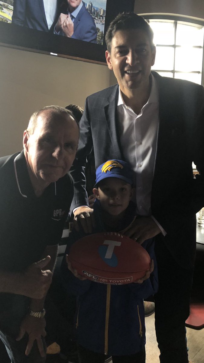 britneyspeijers's tweet photo. Thanks to @6PRbreakfast @BasilZempilas. Henry loves the football @WestCoastEagles #AFLGrandFinal https://t.co/fpKysNgW22