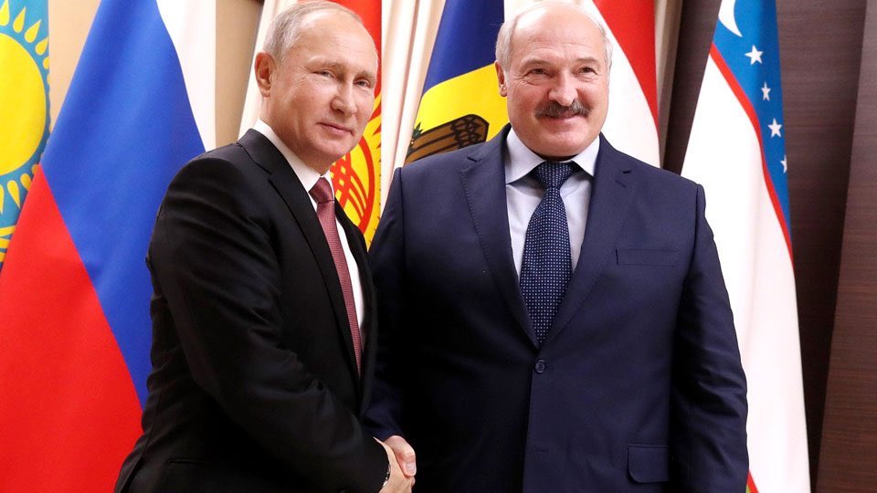 Економічна війна РФ проти України: опубліковано англійський варіант презентації статистики блокади Росією портів Маріуполь і Бердянськ - Цензор.НЕТ 9215