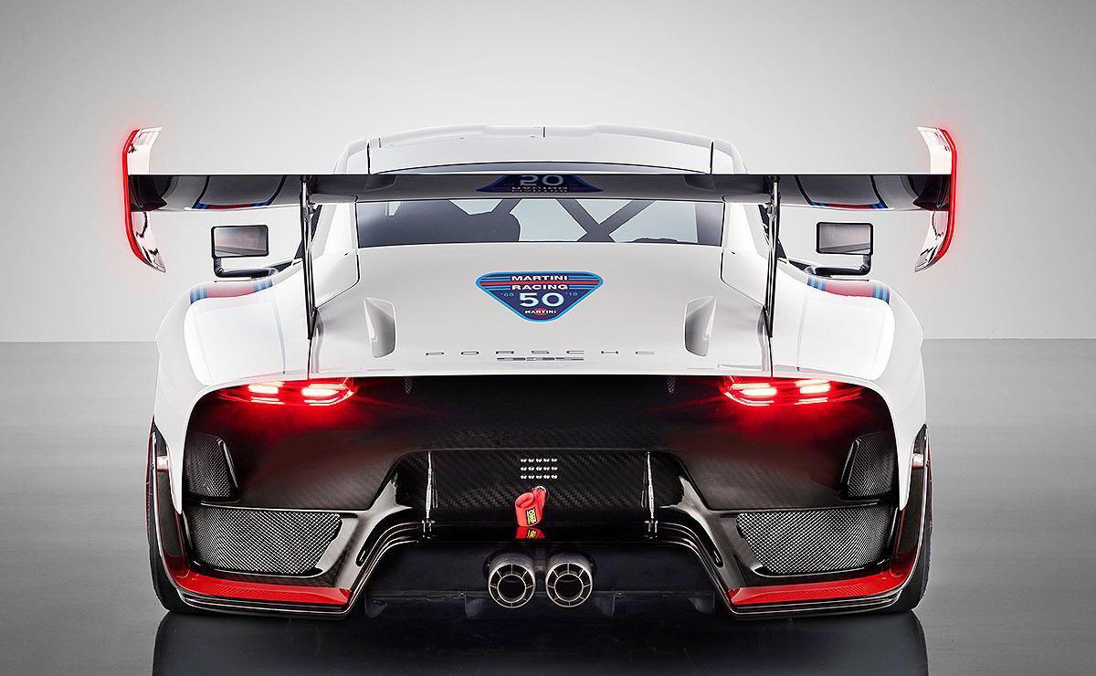 935