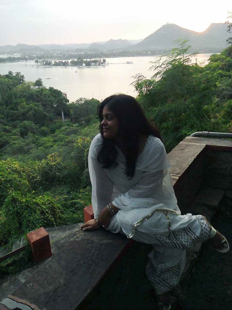 rashmibapna1107's tweet image. A beautiful view from Moti Mangri, Udaipur. A City of Lakes, City of Rajputana, City of Bravery and a City of Maharana Pratap.
#WorldTourismDay
#softscriptsolutions
@incredibleindia
@VHetal
@ShivaniKesarwa2
@Celina_Tweets
@geetztandon