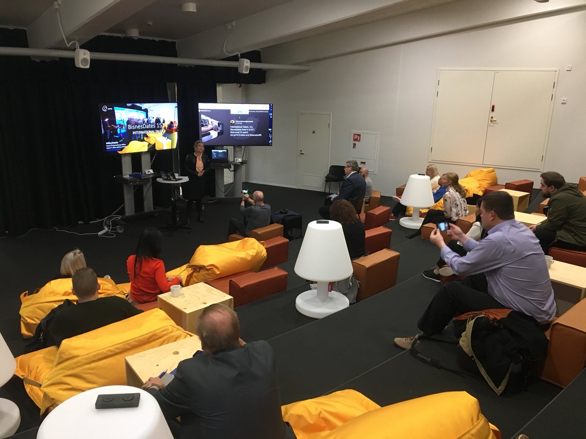 EnterEspoo's tweet photo. #bisnesdates your international talents now online:
https://t.co/ZLC44fArzs
#espoo #espooinnovation #bisnestreffit #talentboost #otaniemi #agrid https://t.co/s5tsUTzavI