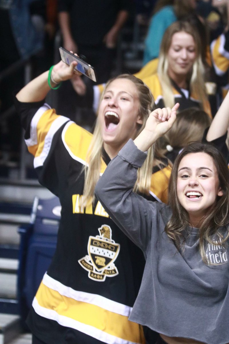 BU Kappa Alpha Theta tweet media