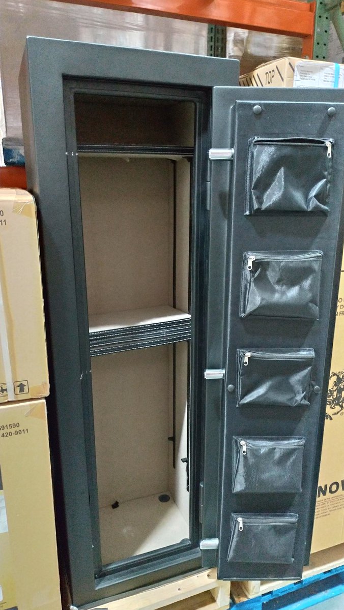 ヤッバ、これ欲しい #ガンロッカー #コストコ #Winchester