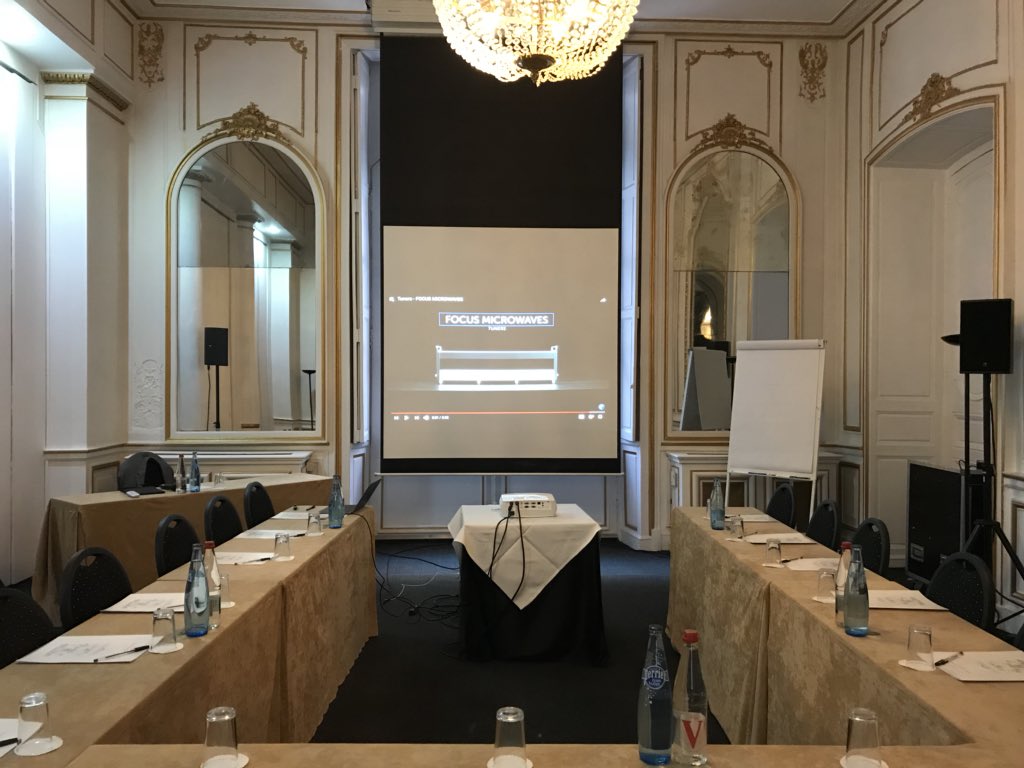 FocusMicrowaves's tweet photo. We are ready for our #loadpull seminar https://t.co/oJROqgP7bb