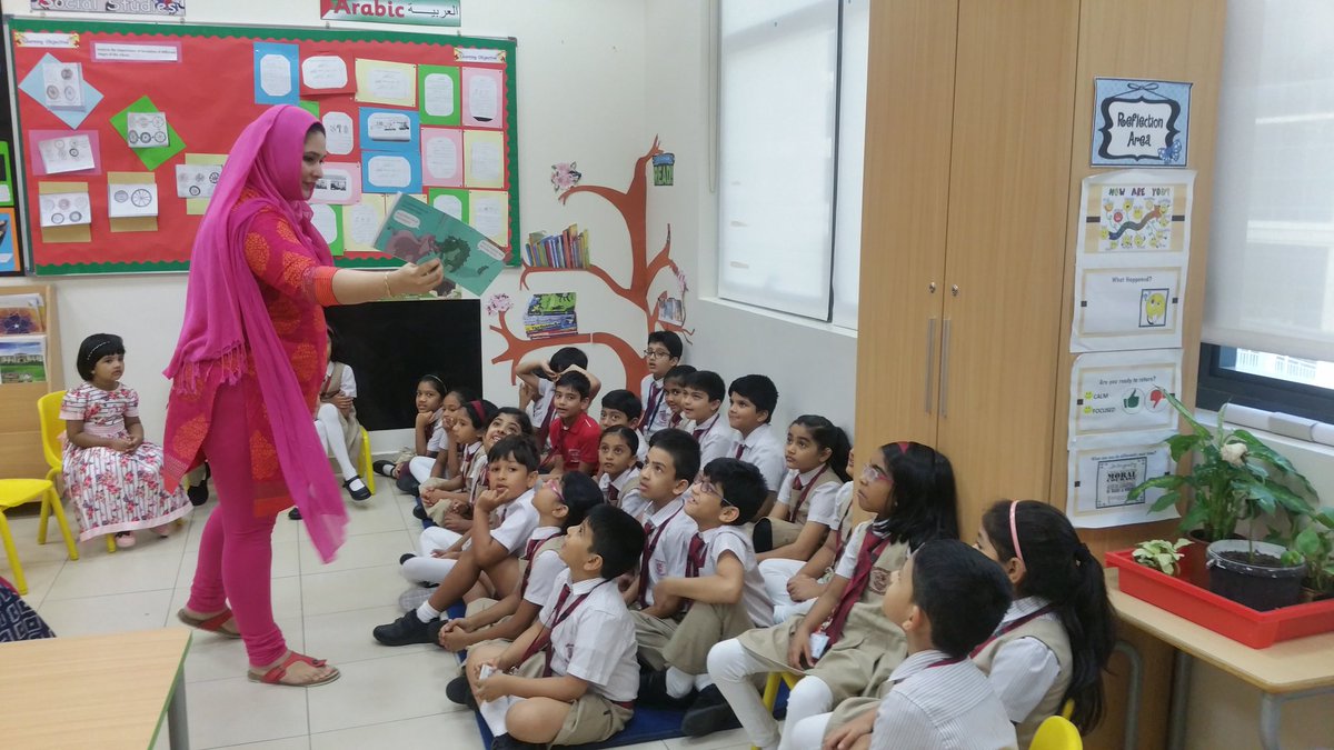 Gouri_Bhagwat's tweet photo. Yesterday's DEAR time was very dear to our #Cool2B two of our class moms Ms. Rashmi Ganga and Ms. Shamayel Khan took initiative to read stories to us. #GNMSPrimary  #DEARTIME @gemsnms_alkhail @Fatima_Martin @ShettySampoorna https://t.co/5oCfTo65fQ