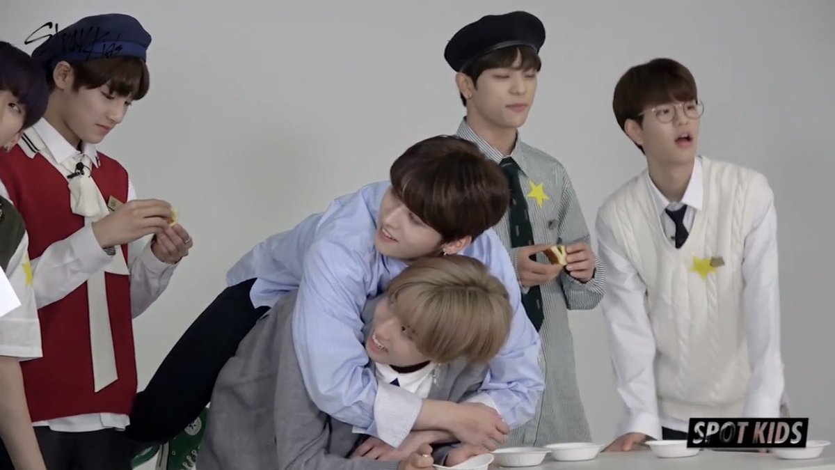 minsungxpics's tweet photo. Lee Know is a baby https://t.co/dEpZZi6Et1