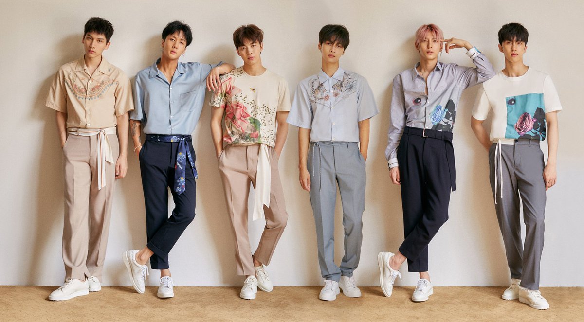 RefillKorea's tweet photo. 今日夜11時からは #VIXX を迎えての生放送！
そして、今夜は番組最終回1時間スペシャル！😭ということでVIXXへのメッセージはもちろん、古家さんへのメッセージも #refillkorea をつけてつぶやいてくださいね！どんな一時間になるんでしょうか...お楽しみに😍 https://t.co/CzktaqPndi