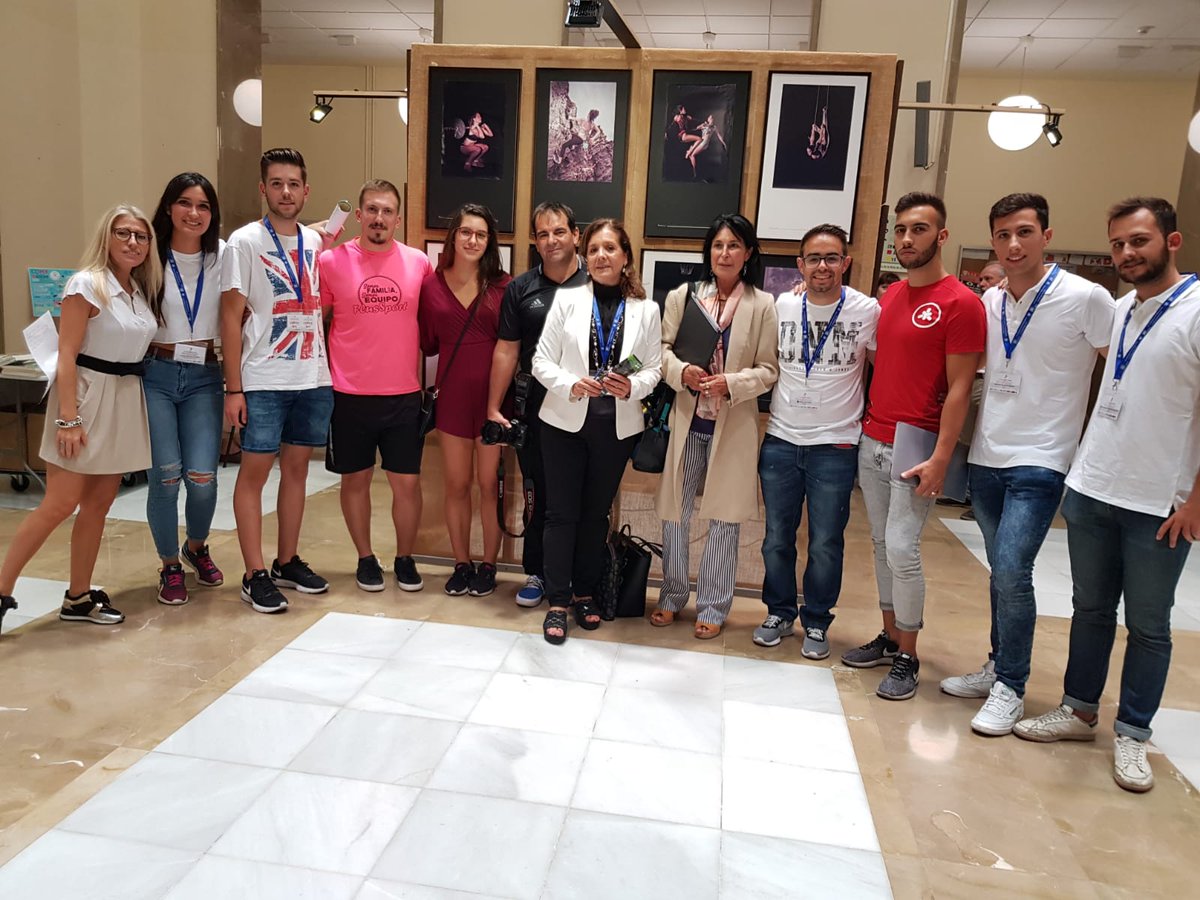 Fac_Deporte_UGR's tweet photo. Mesa redonda sobre Profesión, regulación y ordenación de las Profesiones del Deporte en el marco del @aeisad2018 celebrada ayer por la tarde.
Muy interesantes las ponencia y trabajos que se están presentando https://t.co/Xe4l4ml3nH
