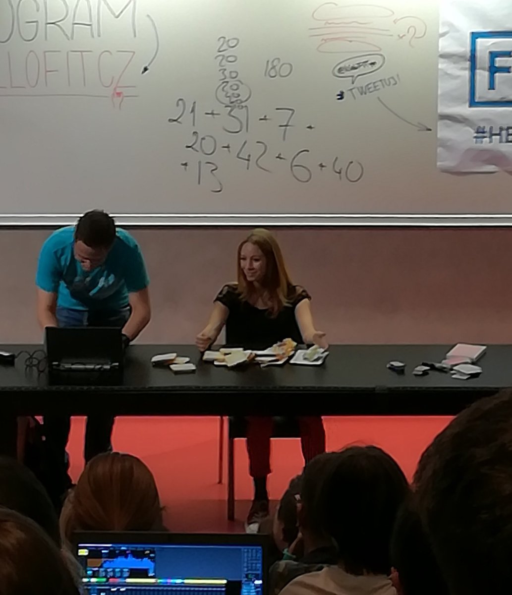 AlenaBrozova's tweet photo. #hellofit2018! Na přednáškách mě zaujal asi nejvíc skvělý smysl pro humor přednášejících, ať už z #fitzma nebo #fitpa1. Zkusila jsem si, jaké je to být #procesorzačátečník a nakonec jsme měli úžasnou #afterparty na #Strahov. Ty ceny! ,,Prosím 8 svařáků"
#programátorzačátečník 😎 https://t.co/zg1uJJ8rUe