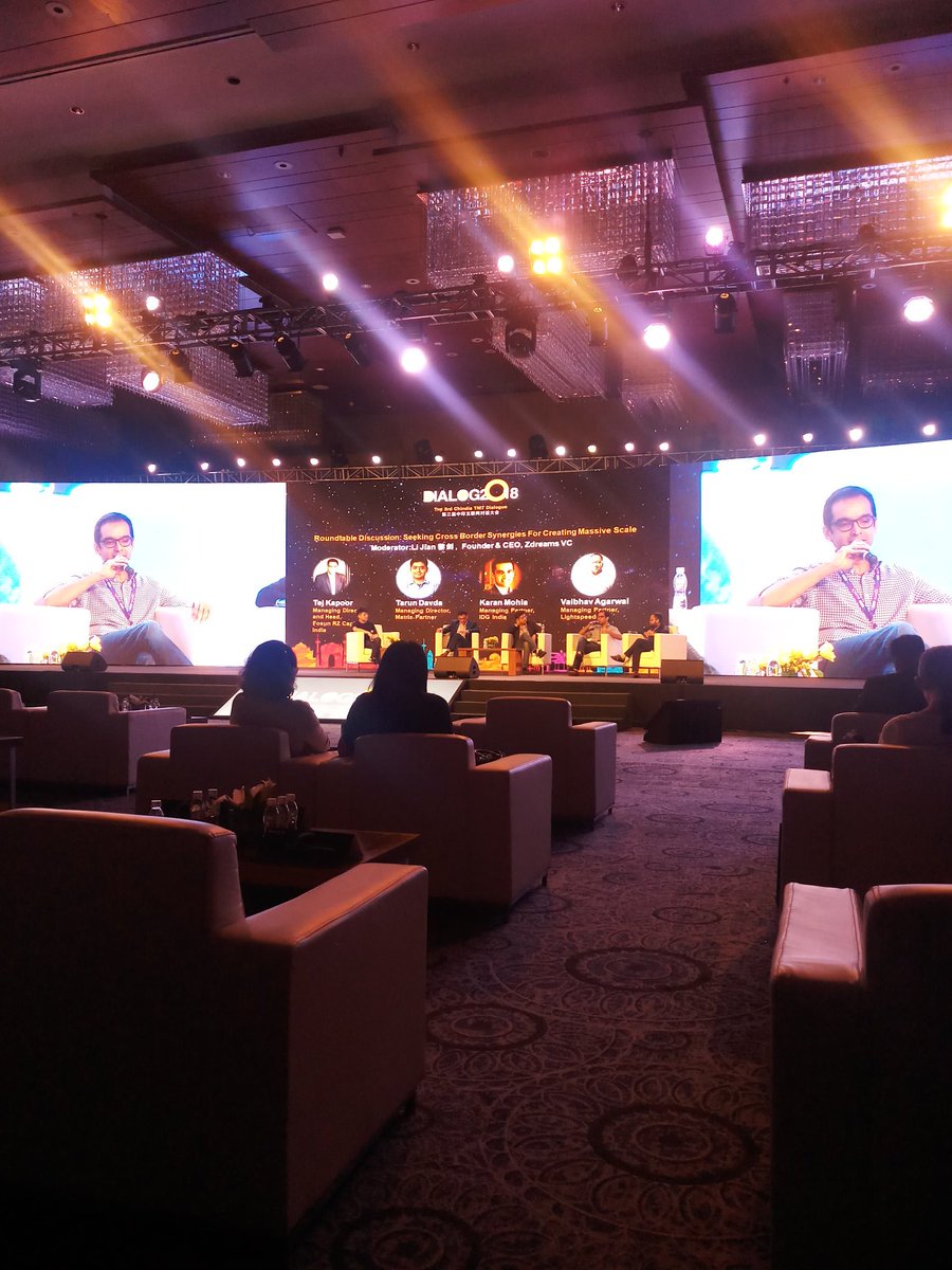 entrackr's tweet photo. #ChindiaTMTDialogue2018
Panel discussion join by
@tej_kapoor @tarun_davda @KaranMohla and Vaibhav Agarwal
India is a big market for China and cross border VC strategy would work out in future
#Chindia #CrossBorderLearning powered by @entrackr https://t.co/ng7upXU254