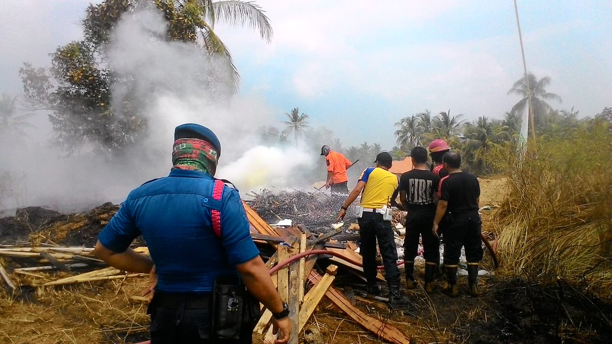 bpbdcilegon's tweet photo. INFO KEBAKARAN :

Hari Jumat
28 September 2018
09.16 WIB
Alamat : Link Kubang Lesung RT 01 RW 01 Kel.Taman Baru Kec.Citangkil Kota Cilegon
Jenis terbakar : Rumput Ilalang
Asal api : Bakar Sampah
Jumlah : -+5.000 M²
Korban Luka Bakar : NIHIL
Kerugian : NIHIL
@BNPB_Indonesia https://t.co/cPKAS6I73N