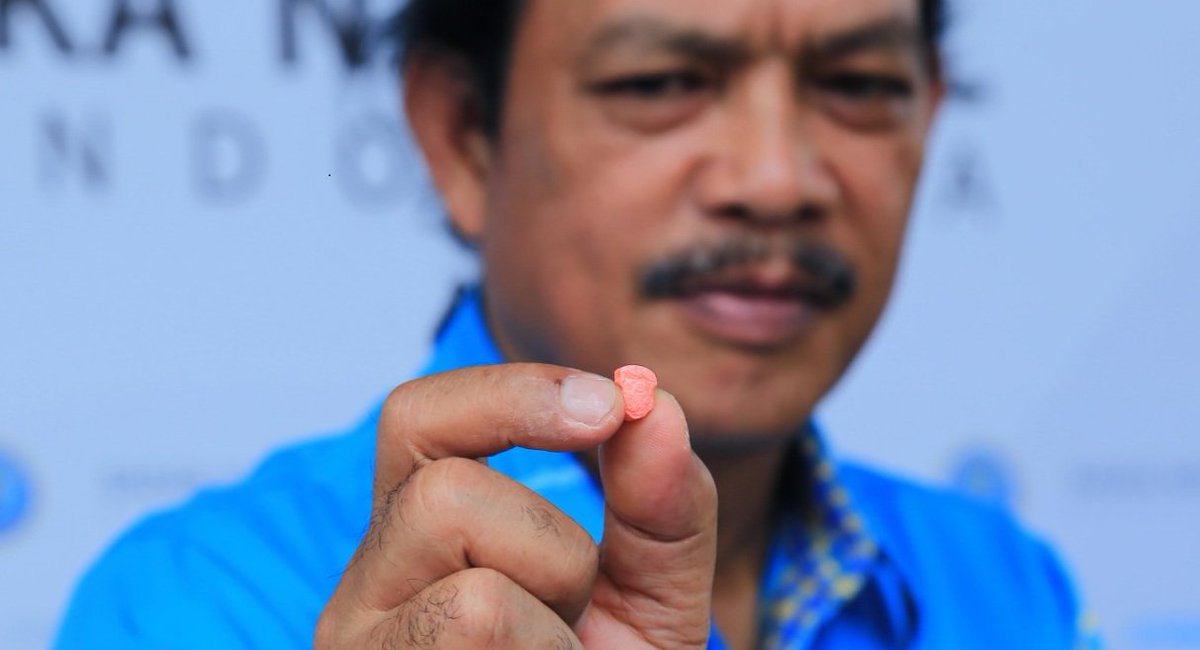 dedihumas's tweet photo. BNN mengamankan 42,6 kg sabu, 98,7 kg ganja dan 2.985 buti ekstasi
@INFOBNN @DivHumas_Polri @KomisiIII https://t.co/9ZxqyUcld4 https://t.co/VzNbQDMqS9