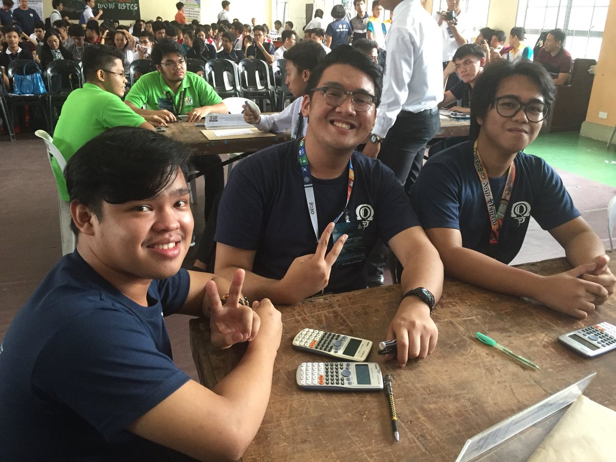 IIEEPUPEEN's tweet photo. Happening now:

Second round of 32nd Regional Quiz Show at 14th RSCON. Team PUP Manila has now tallied 1 point, a point shy from the leading teams which have 2 points.

God bless Jimmy Orajay, Abe Manzanas and Marvick Biñas.

#EEcommunity
#EEquizzers
#14thRSCON
#32ndRQS https://t.co/9WffUUXybC