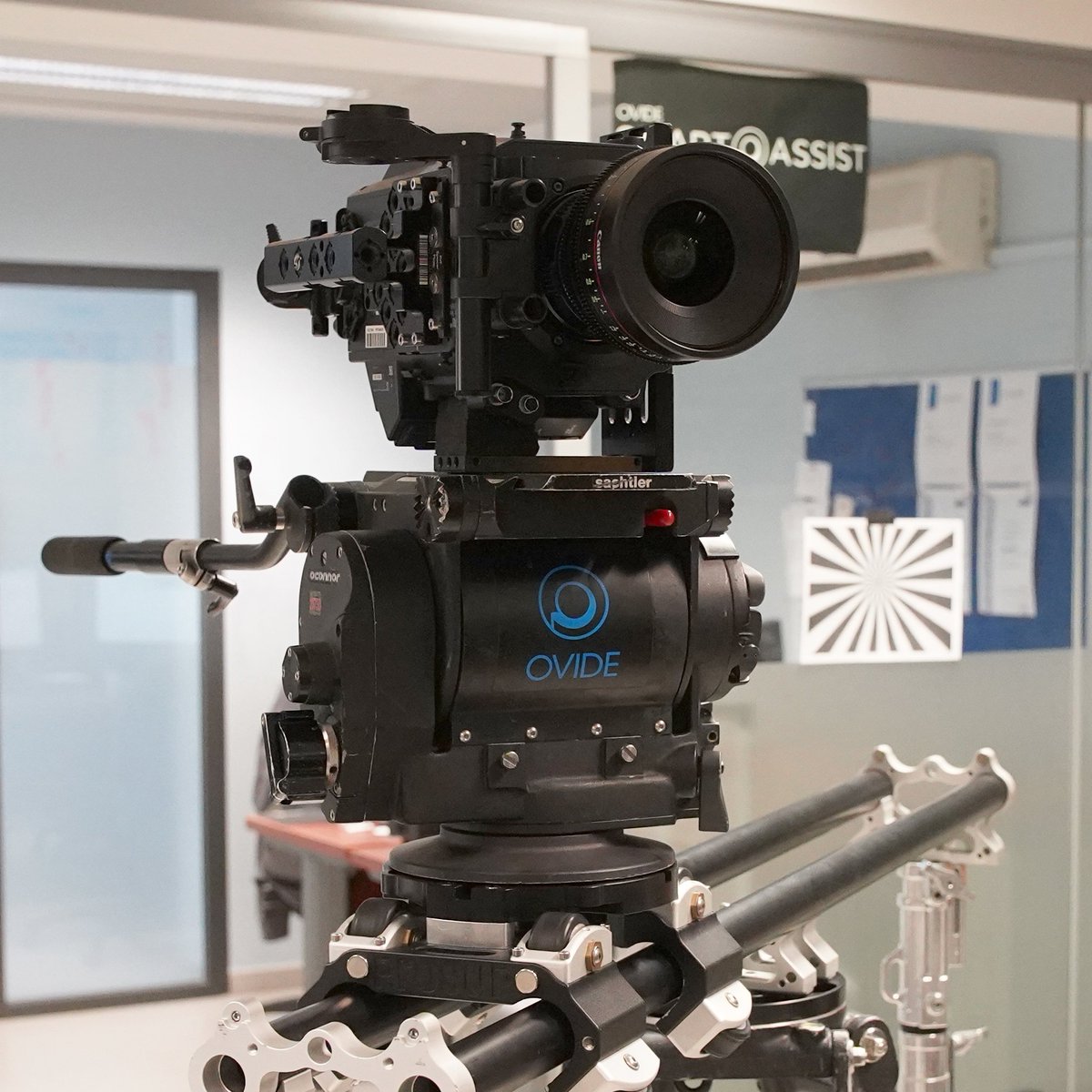 ovidebs's tweet photo. #CheckDay con @panasonicESP Varicam LT + @CanonEspana CN-e + Slider @CameraProsup Tango
En la configuración hay algo #RaroRaro ¿lo veís? https://t.co/clQsnQN2Yo