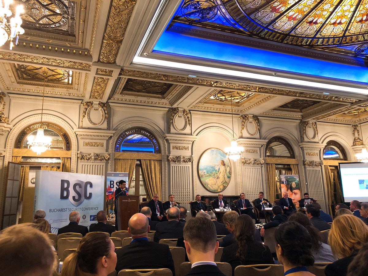 dansultanescu's tweet photo. #Bucharest #SecurityConference - #security #defence #fightpropaganda #westernmodel - with @SNSPA_oficial @CPDsnspa. https://t.co/xdVycoSb2s