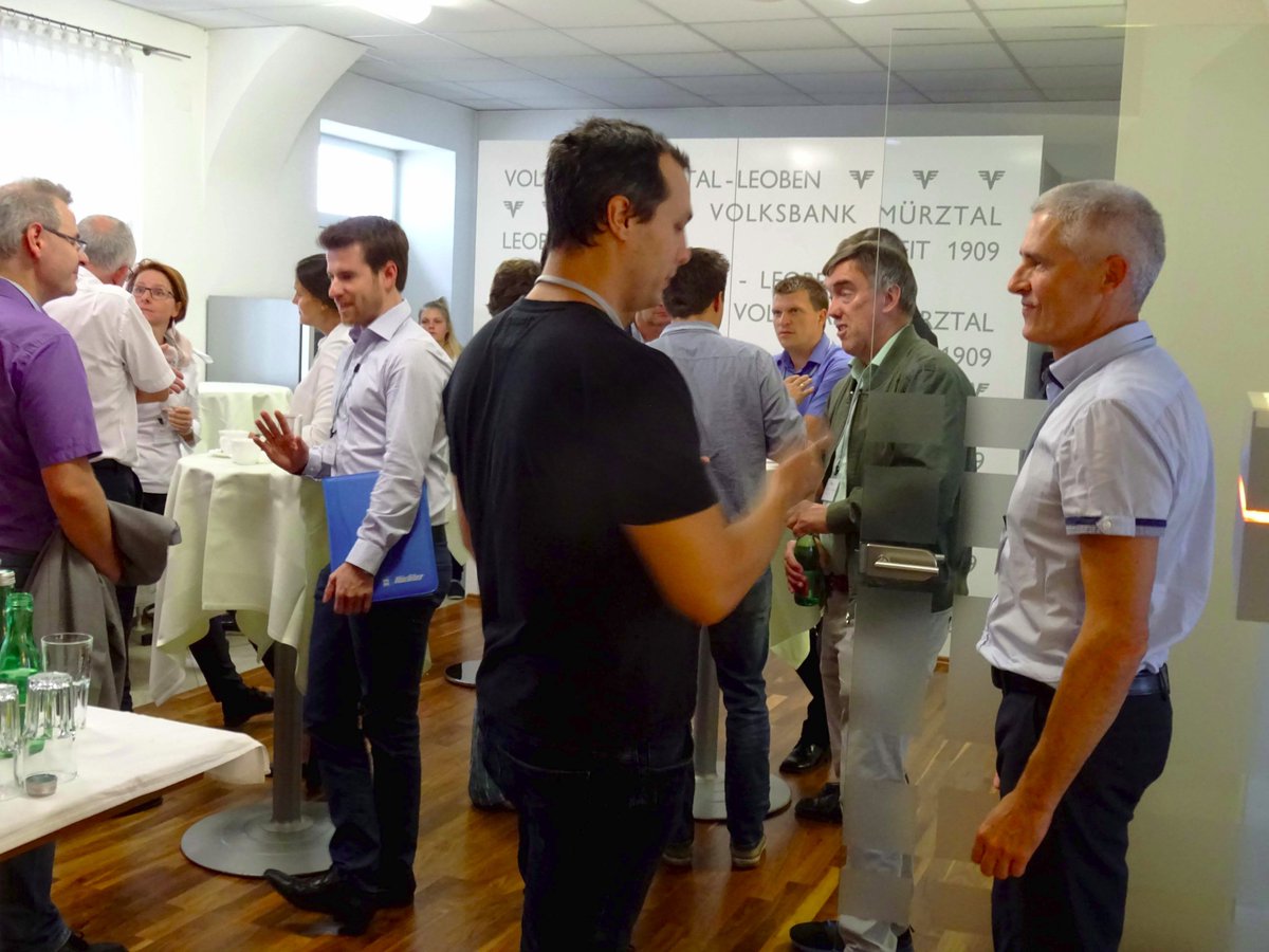 RETINA_SIAT's tweet photo. RETINA Austrian Infoevent &amp; B2B Meeting war ein voller Erfolg!
Über 40 TeilnehmerInnen aus Österreich und Slowenien nutzten die Gelegenheit, um freien Zugang und Kontakt zu diesem einzigartigen  Netzwerk zu erhalten und sich miteinander zu vernetzten. https://t.co/Hr4dl74WEp