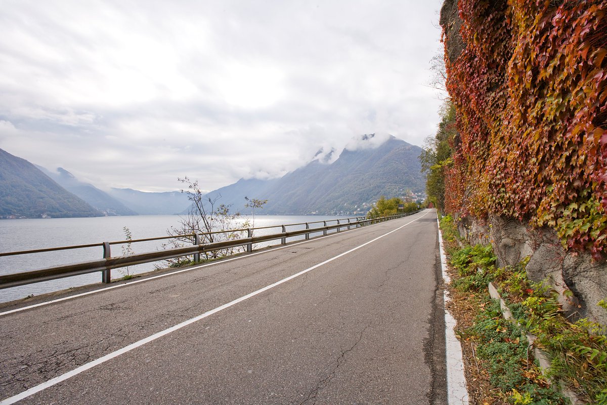clientiANAS's tweet photo. #Buongiorno!
Servizio Social di #Anas risponde da lunedì a venerdì a tutte le richieste e
segnalazioni su #strade statali e #autostrade in gestione diretta
📸👇 #SS340 "Regina" #Lombardia https://t.co/1xupoepxue