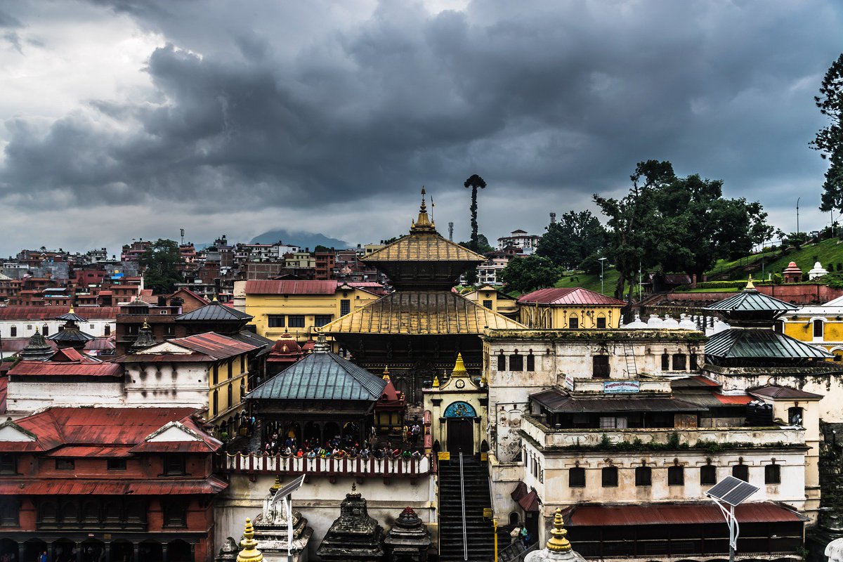 #Pashupatinath  #religiousplace #hinduism  #trekkingnepal #hikenepal #mountains #himalayas #nepal #trek #trekking #travel #nature #naturelovers #visitnepal2020 #nepalisbeautiful #hike #hikers #hiking #explore #vacation #weekend #outing #capture #landscape #welcome 🙏

#Hopnepal