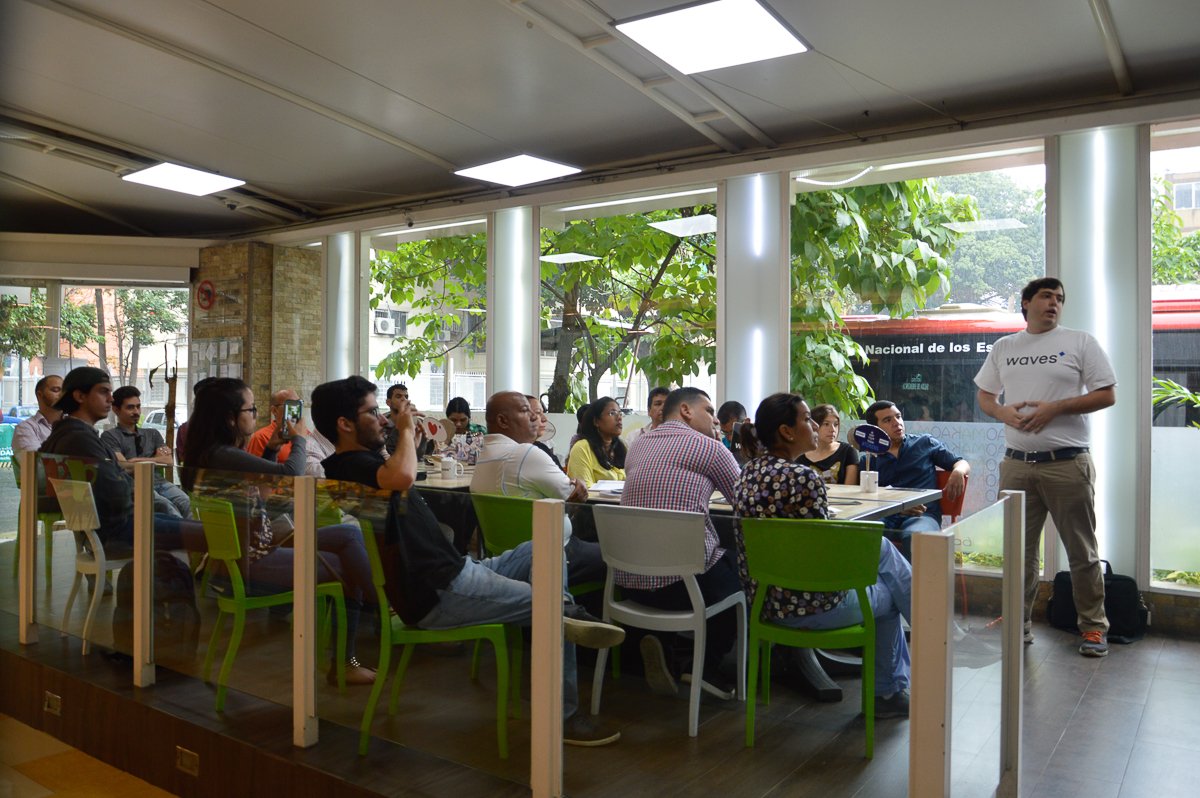 SeismicSoft's tweet photo. ¡Finalizando septiembre con broche de oro! El pasado lunes tuvimos un increíble #meetup desayuno inteligente. ¡Gracias a todos los que participaron! https://t.co/P7r2sMYGyc