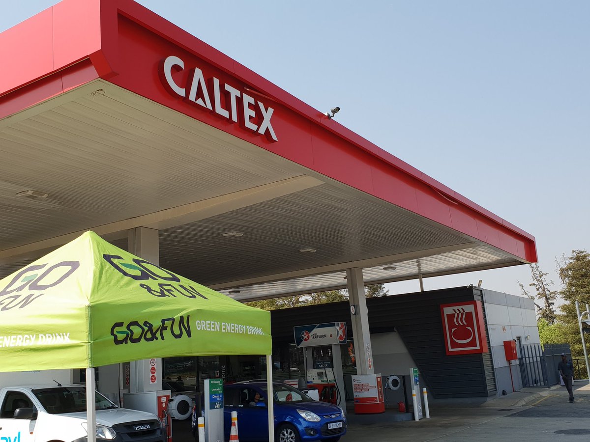 goandfunsa's tweet photo. Friday feeling spiked by this green can that's got so much to offer! We @Caltexsa @comficafe. Thank you for having us! #NaturalPower #Fridayfeeling #EveryoneLikesIt https://t.co/qTZnPOVqLd