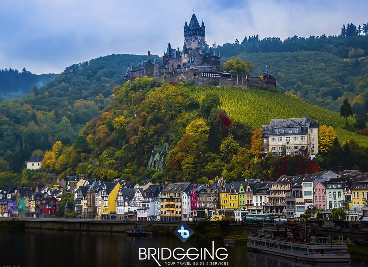 bridgging's tweet photo. ✌️Reichsburg Castle in Cochem, Germany.
#travel #tourism #europe #snp #tourists #nature #Castle #instagramhub #wonderfulplaces #travel #travelguide #travelphoto #Reichsburg #arreality #augment #augmentreality #object #place #android #ios #Germany #town #interestingplaces https://t.co/Ss6SWrJRC6