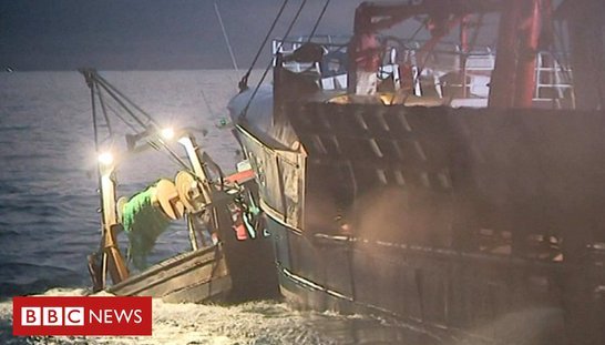 rapporteur_news's tweet photo. French and British boats clash in scallop war skirmish https://t.co/bKnt1iHyUe #Brexit50 https://t.co/hpr2kn6D44