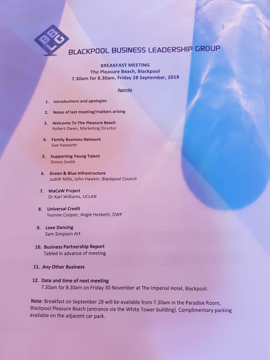 fambizcommunity's tweet photo. Our founder @sue_howorth has just delivered her #FamilyBusiness talk #Blackpool #PleasureBeach to 150 people. Talking connectivity collaboration and peer to peer learning. #fambiznet #businessinblackpool up soon @UCLan and more! https://t.co/cVqIob4DkD