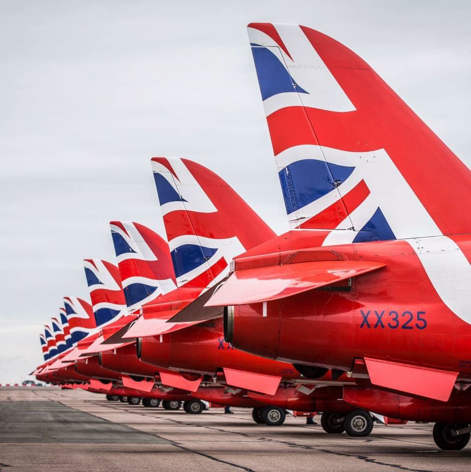 baxtermarine's tweet photo. #PEARL95

RAF Red Arrows visiting our stand at Monaco Yacht Festival.  🛩️

#monacoyachtfestival #BaxterMarine #PEARLyachts #PuertoPortals #LuxuryLife #LuxuryYachts #DreamedLife #Mallorca #yachts #boats #sealife https://t.co/Ty50IeTOTq