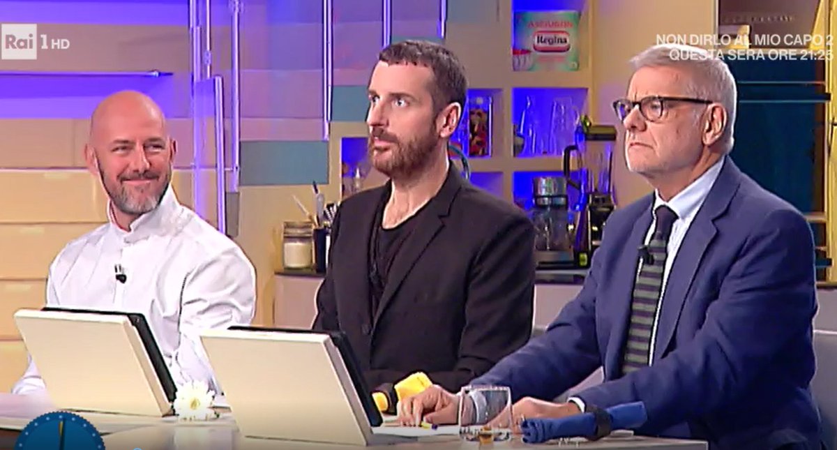 Devo continuare a essere severo come giudice alla @Provadelcuoco per decretare il vincitore finale della settinana? Ieri ero in giuria con lo chef <a href="/leleusai/">leleusai</a> de "Il Tino" di Fiumicino e con <a href="/CdGherardesca/">Costa d Gherardesca</a> di <a href="/PechinoExpress/">pechinoexpress</a> (che ha confessato di aver mangiato gli scorpioni fritti)