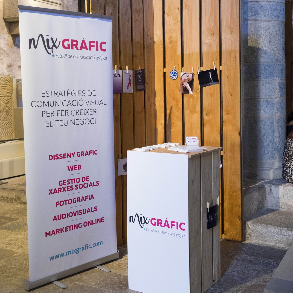 Gimoda_'s tweet photo. Què us va semblar el nou espai d'exposició de professionals? El Tour Retail! #touretail #gimoda2018 https://t.co/Abwymk6xP7