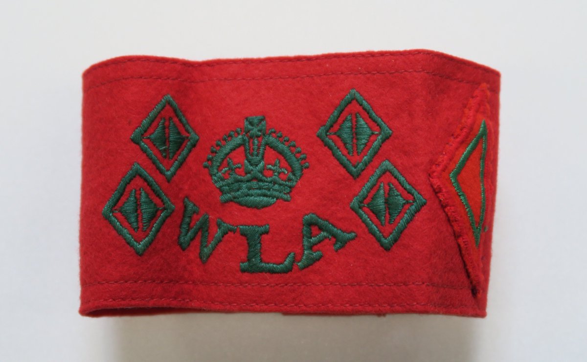 MaidstoneMuseum's tweet photo. This Women’s Land Army greatcoat and armband were worn by Kathleen Clara Hudson Blanche during the Second World War. Land Girls, as they were often known, worked a wide range of jobs, in all weathers and conditions and were vital in ensuring the Nation’s population were fed. https://t.co/sydoWnc15z