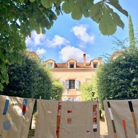 Just hanging out the washing! 😆