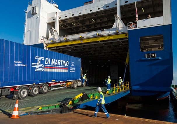 effebot's tweet image. Con il #Marebonus crescono gli investimenti e la stiva disponibile sui servizi di Autostrade del Mare
@mitgov @RAM_Spa #NaplesShippingWeek 
ship2shore.it/it/shipping/co…
