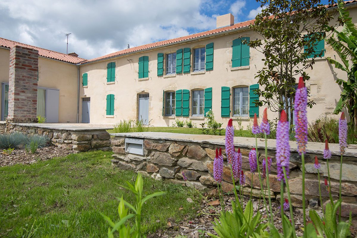 MusClem2Lattre's tweet photo. Le 28 septembre 1841 naissait Georges #Clemenceau à Mouilleron-en-Pareds en #Vendée. Sa maison natale a ouvert ses portes, pour la 1ère fois au public, en juin dernier #centenaire Venez-vous aussi la découvrir: https://t.co/DuSN6vTuXQ https://t.co/lNSEUEhskB