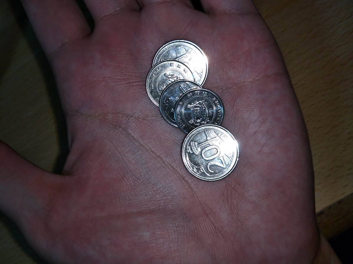 xtremefunktions's tweet photo. @ZacksJerryRig @whatsinside Coins are in my pocket right now https://t.co/ALoxeDFCy1