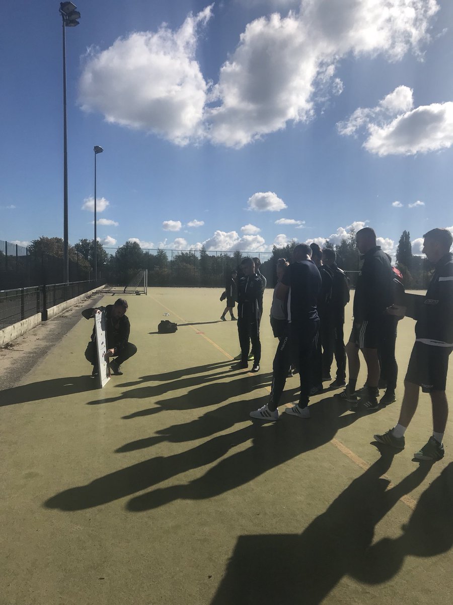 WUSportDept's tweet photo. UEFA B LICENCE | The BSc Football Level 5 students explored the various modes of practice in accordance with UEFA B Licence. Great to have the first year students participate as players #CoachEducation #TheoryBasedPractice https://t.co/jiaPJmwjud
