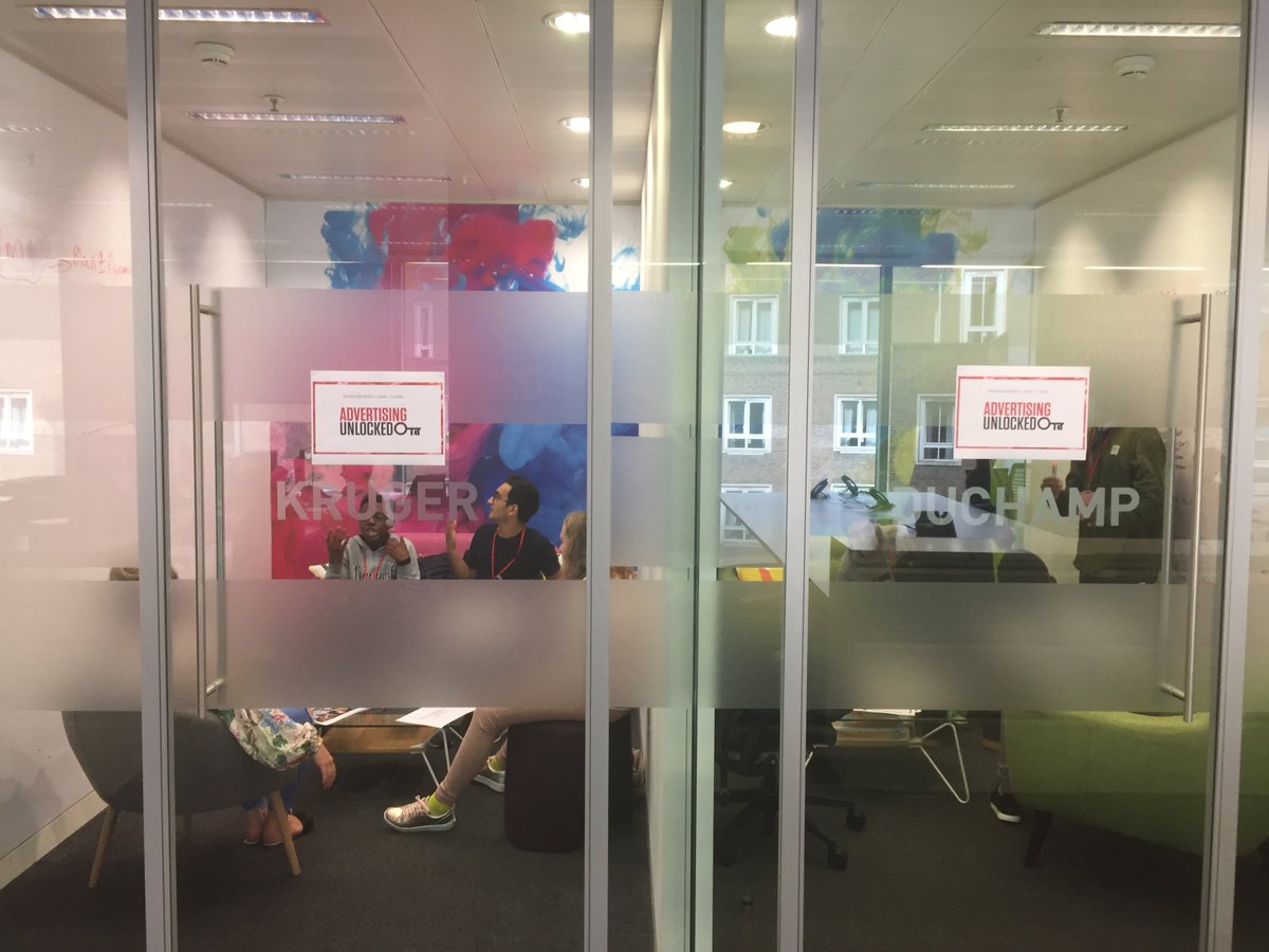 RAPP_UK's tweet photo. Awesome day hosting this bunch of legends from Shooters Hill 6th form for this years #AdUnlocked #NIW2018!
They got a crash course in #DigitalMarketing &amp; @RAPP_UK b4 flexing their #Creative muscles on a live brief. Amazing campaign ideas from everyone. 
Roll on 2019. https://t.co/rwtMRoJ7CF