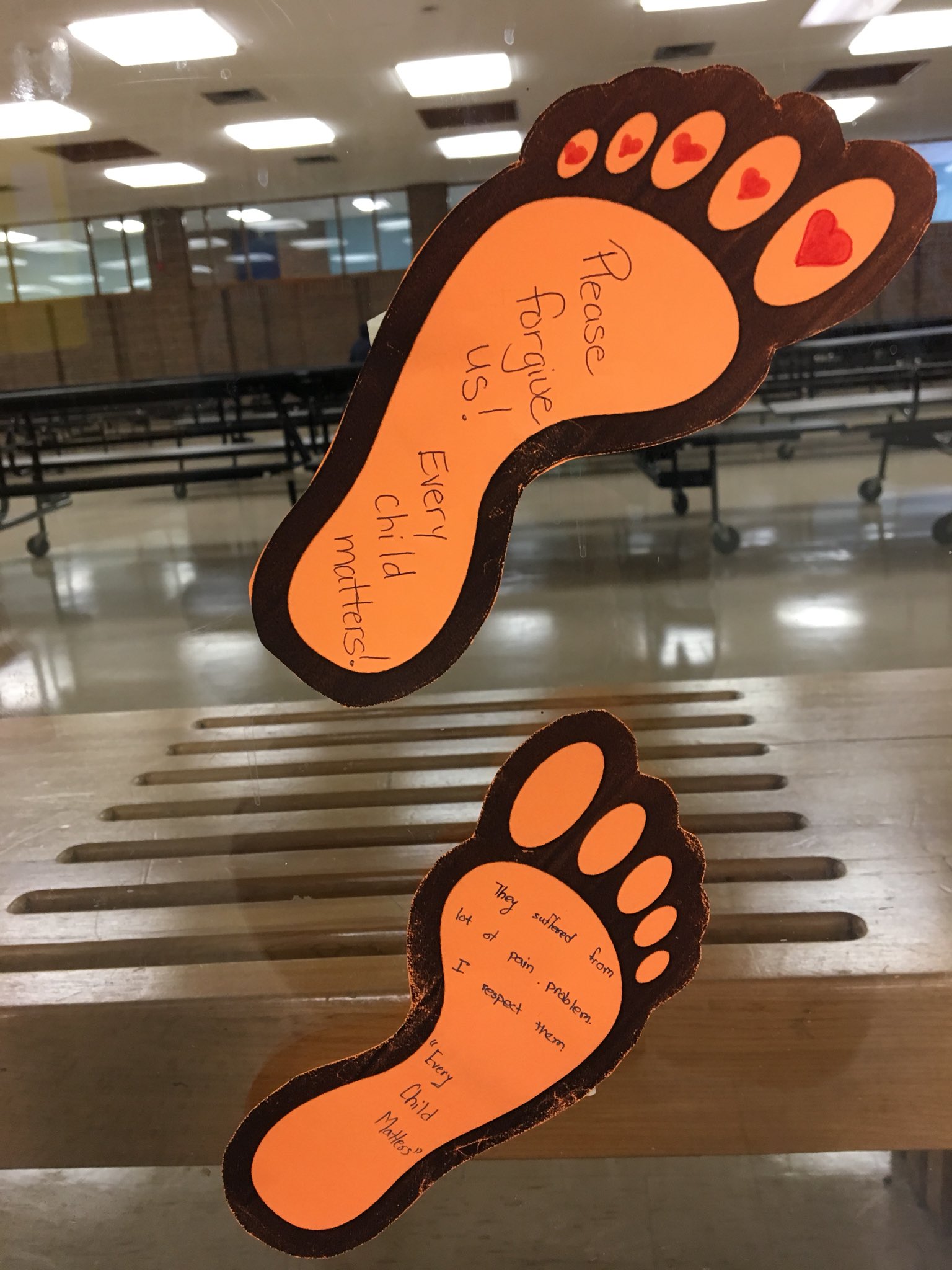 Lawrence Park Library (LPCIlibrarylife) / Twitter